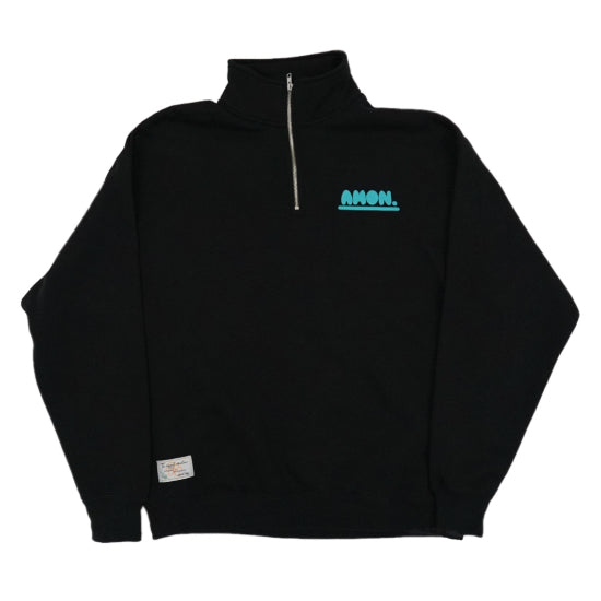 CURVY LOGO HALF ZIP SWEAT(BLACK)